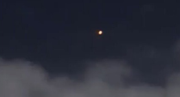 VIDEO: La “bola de fuego” que tiene inquietos a vecinos del oeste de Caracas