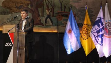 En medio de una premiación, el automovilismo argentino reactivó el debate sobre el posible regreso de la Fórmula 1