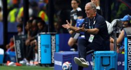 Marcelo Bielsa otra vez entre el cielo y el infierno en un Mundial: «Soy el responsable de que el equipo tenga sólo dos puntos de seis»