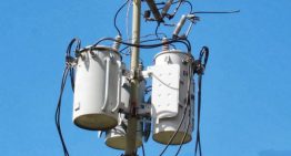 Edificios de una zona de El Valle en Caracas llevan más de 40 horas sin luz tras quemarse un transformador