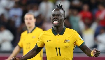 La increíble historia de Awer Mabil: de un campo de refugiados en Kenia a representar a Australia en la Copa del Mundo