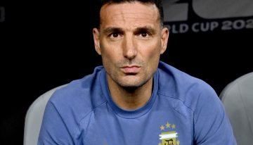 Scaloni, entre el dolor por una tragedia vial en Pujato y la ilusión antes de Cabo Verde: «Hay un rival que hizo muy bien las cosas y hay que respetarlo»