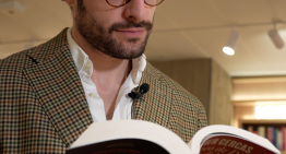 Fernando Bonete (@en_bookle), divulgador literario: «Leer un clásico es escapar de la urgencia y el ruido del lanzamiento y de la recomendación inmediata, que es también la urgencia y ruido de nuestras vidas»