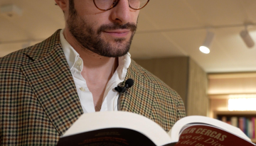 Fernando Bonete (@en_bookle), divulgador literario: «Leer un clásico es escapar de la urgencia y el ruido del lanzamiento y de la recomendación inmediata, que es también la urgencia y ruido de nuestras vidas»
