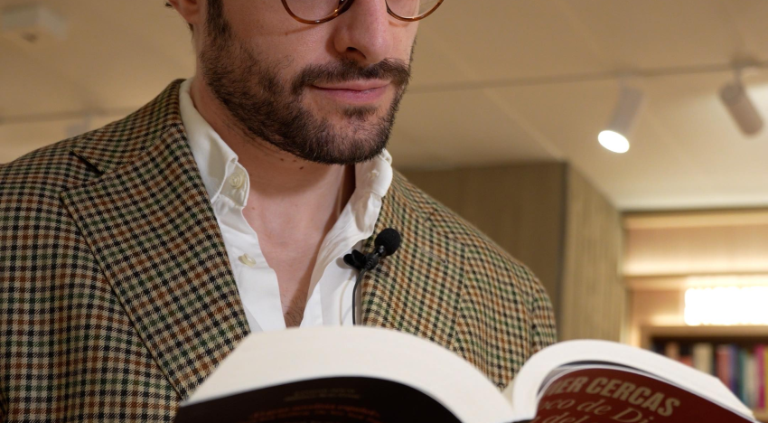 Fernando Bonete (@en_bookle), divulgador literario: «Leer un clásico es escapar de la urgencia y el ruido del lanzamiento y de la recomendación inmediata, que es también la urgencia y ruido de nuestras vidas»