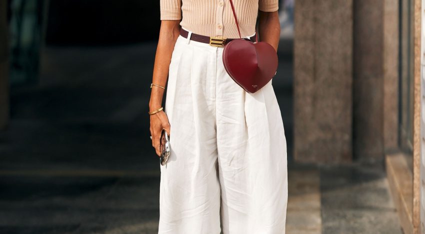 Déjate de rebajas: este pantalón que acaba de llegar a Zara es el que necesitamos antes de irnos de vacaciones y lo pagamos con gusto