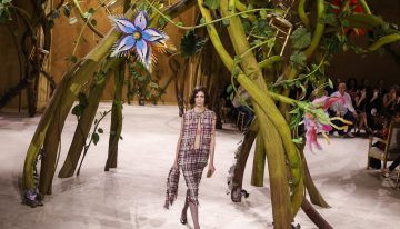 Chanel transforma el Grand Palais en un cuento de hadas para hacernos soñar con su desfile de Alta Costura