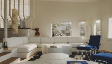 Casa Brava, una vivienda para unas vacaciones eternas colgada literalmente sobre el mar y suspendida entre el horizonte y el Mediterráneo