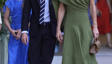 Kate Middleton acapara todas las miradas en la final masculina de Wimbledon 2026 con un elegante vestido verde caza con efecto capa