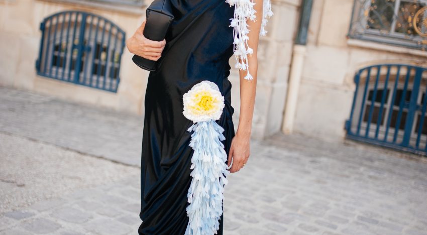 Nuevo en Zara: de la camisa kimono más viral, ahora estampada, al vestido delantal más visto en las alfombras rojas del mundo
