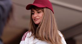 Las sorprendentes zapatillas de Penélope Cruz en el Mundial: con taconazo y a más de 500 euros