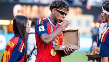 Toscana Viar, nutricionista de la selección española de fútbol: «Cuando jugaban a las 15h (hora local), algunos jugadores desayunaban un plato de pasta con pollo a la plancha»