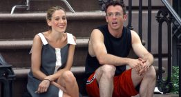 ¿Era acaso Nostradamus? Los looks de verano que Carrie llevó hace 25 años y que son hoy pura tendencia