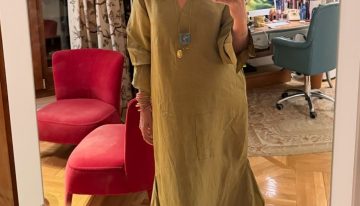 Del vestido camisero a la falda pareo de Massimo Dutti, 3 lecciones de estilo de Mariló Montero para construir el perfecto armario cápsula de verano