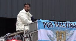 Nicolás González fue recibido por una multitud en su ciudad natal y se reunió con ex combatientes de Malvinas: «Los héroes son ellos»