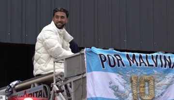 Nicolás González fue recibido por una multitud en su ciudad natal y se reunió con ex combatientes de Malvinas: «Los héroes son ellos»