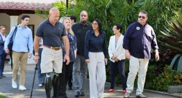 Delcy Rodríguez recibió en Caracas a delegación del Congreso de EEUU tras un mes de los terremotos