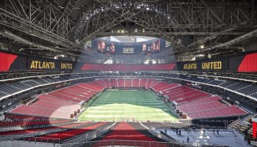 El estadio de US$ 1.600 millones donde Argentina eliminó a Inglaterra: tiene un techo de ocho pétalos y una pantalla 360°