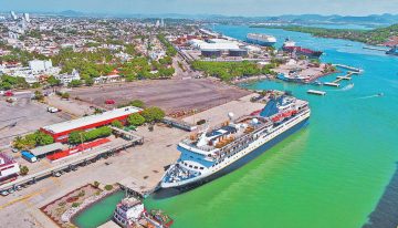 Turismo de cruceros deja 445 millones de pesos a Mazatlán