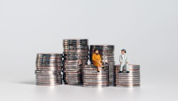 ¿Es bueno saber el salario de tus compañeros? Beneficios y riesgos de la transparencia salarial