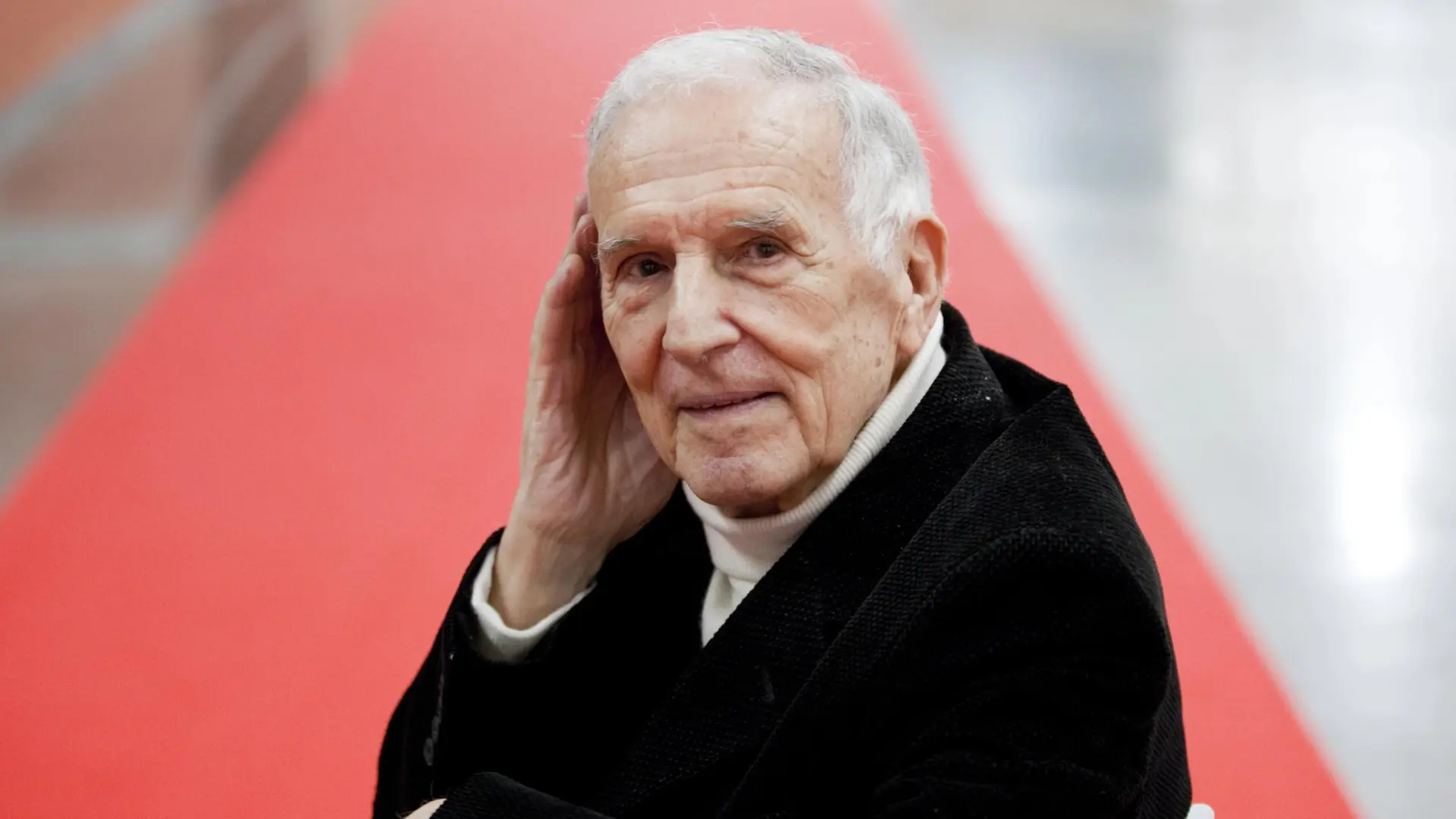 Silvio Garattini, oncólogo y científico de 97 años: «El 40% de los cánceres se deben a nuestro estilo de vida actual»