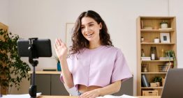 POV: influencer, uno de los trabajos más soñados, supera a médicos y astronautas