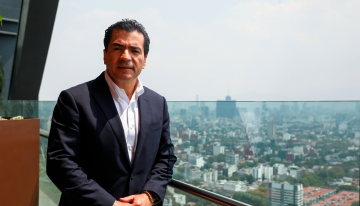 BBVA México anuncia cambios en su cúpula: Eduardo Osuna dejará la dirección a José Luis Elechiguerra