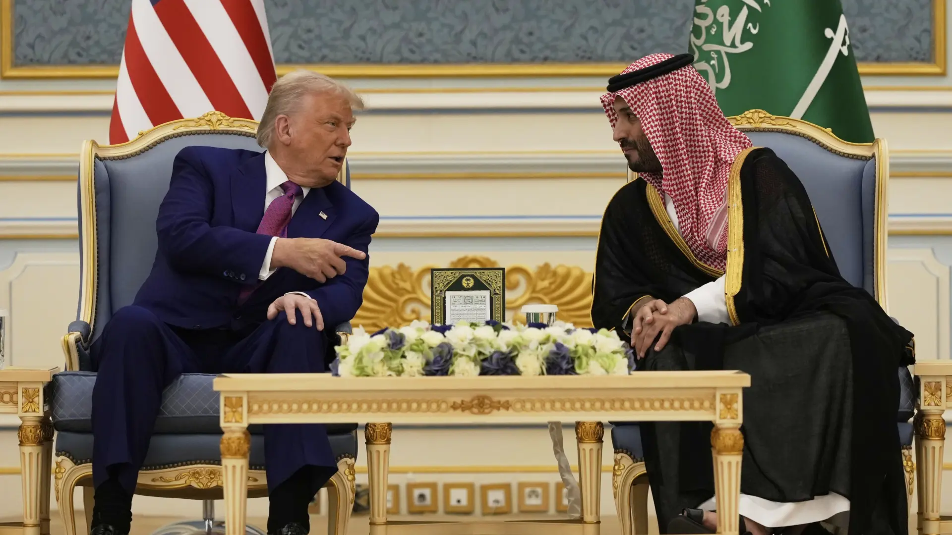 Trump acuerda con Arabia Saudí impulsar un programa nuclear civil que permitiría a Riad enriquecer uranio