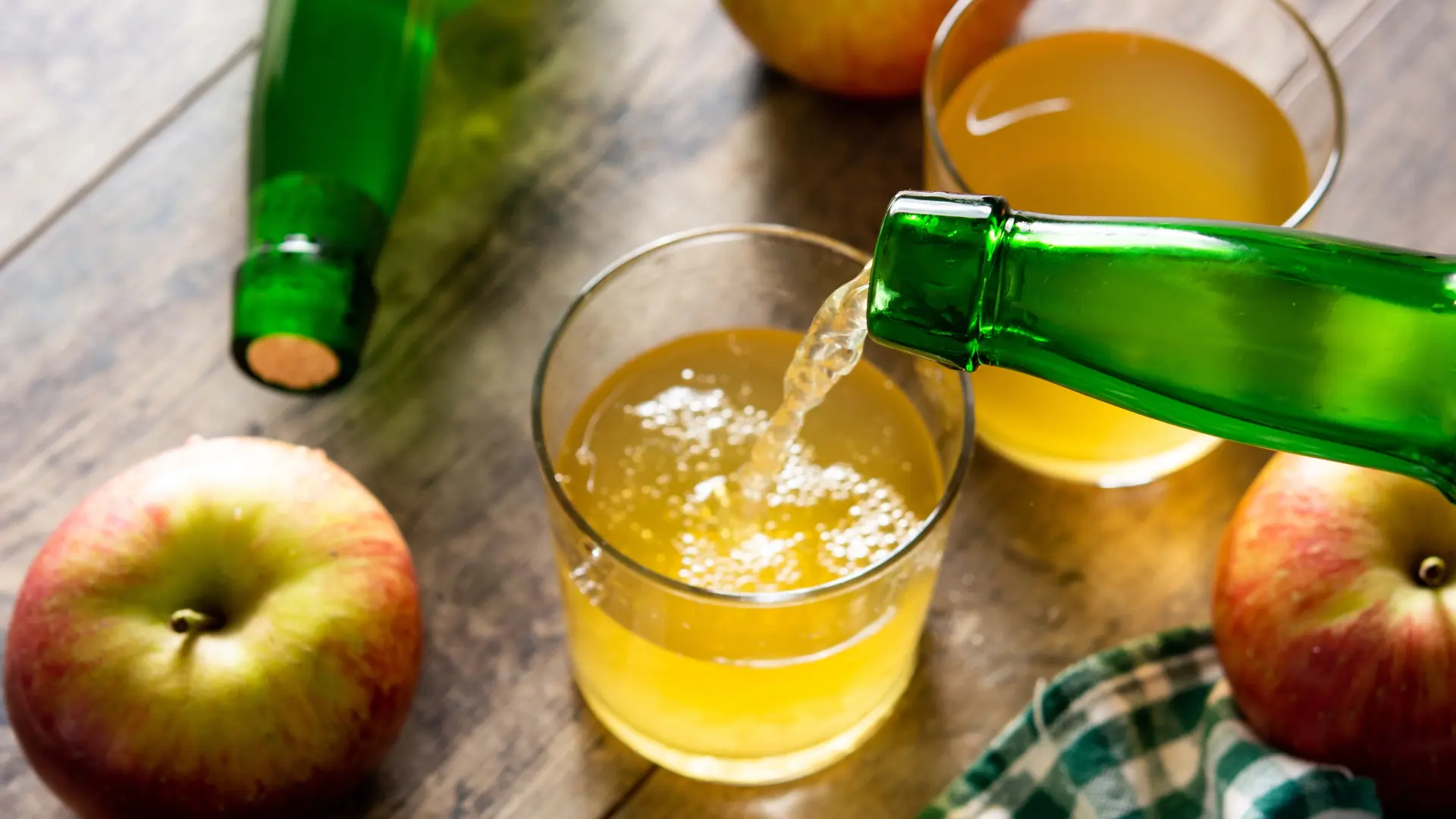 Andrea Valls, experta en salud digestiva: «Un chorrito de vinagre de manzana antes de comer ayuda a deshacer mejor la comida»