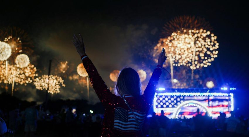 Fuegos artificiales por independencia de Estados Unidos provocaron humo tóxico en Washington
