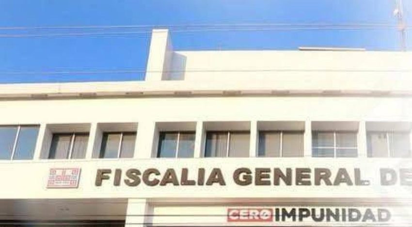 Fiscalía de Chiapas localiza 6 hombres y 2 mujeres sin vida en carretera