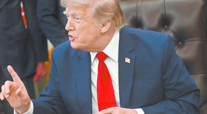 Trump amenaza con gestionar el estrecho de Ormuz