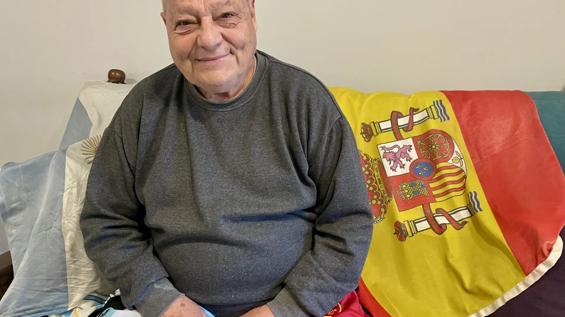 Los españoles en Argentina, con el corazón dividido para la final del Mundial: «Es muy difícil decir si prefiero que gane uno u otro»