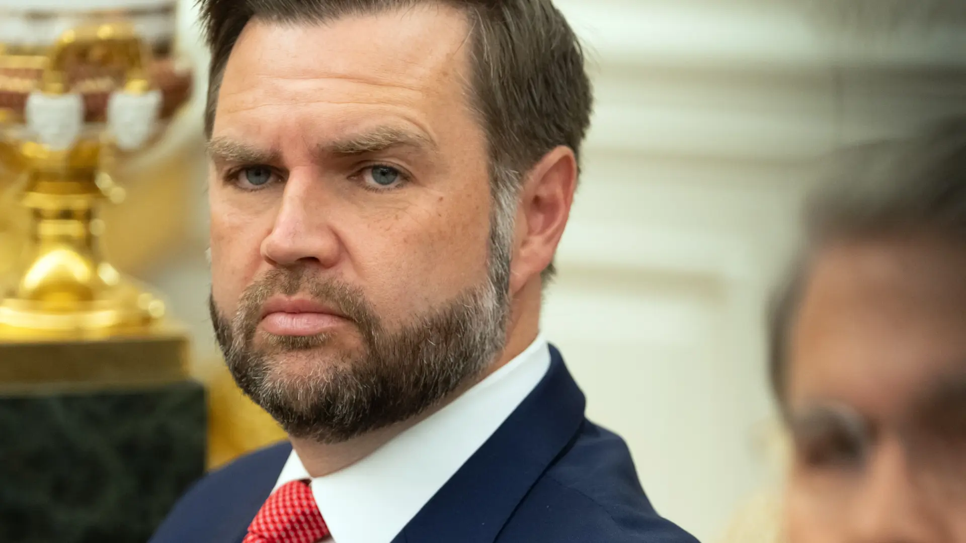 Suspendido un agente del Servicio Secreto y escolta de JD Vance por filtrar información a la prensa