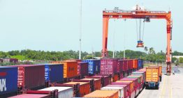 México registra superávit récord en su balanza comercial