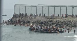 España envía al ejército a Ceuta tras la entrada masiva de migrantes desde Marruecos