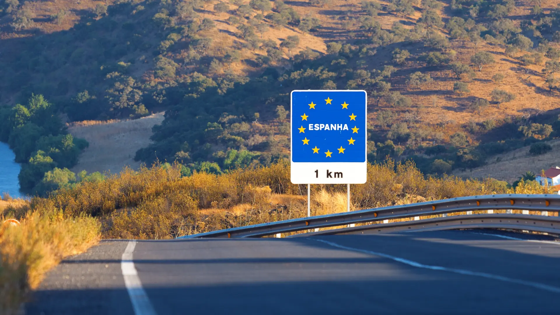 Qué es el espacio Schengen que Meloni ha amenazado con cerrar y qué diferencias tiene con la Unión Europea