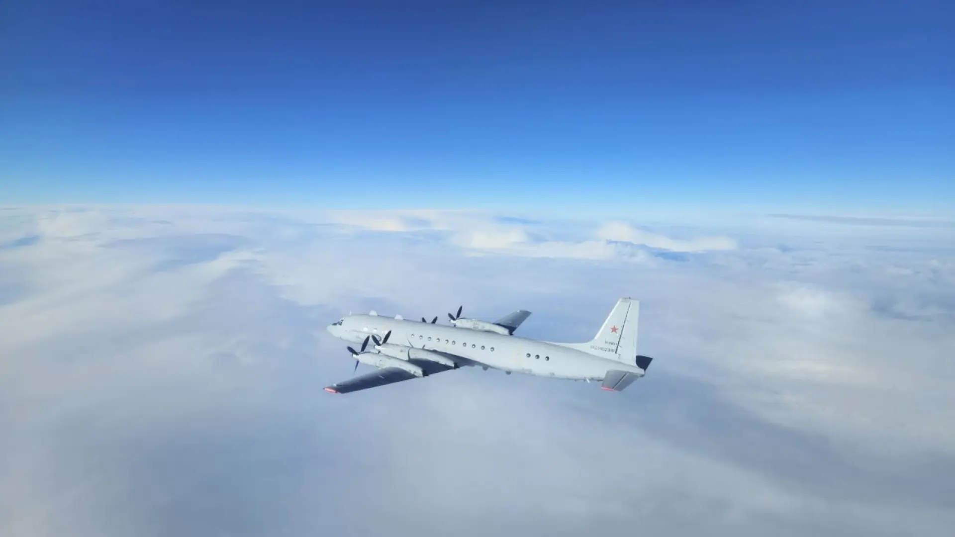 Polonia intercepta un avión de Rusia sobre el Báltico y convoca al embajador ruso por el impacto del misil 24 horas antes