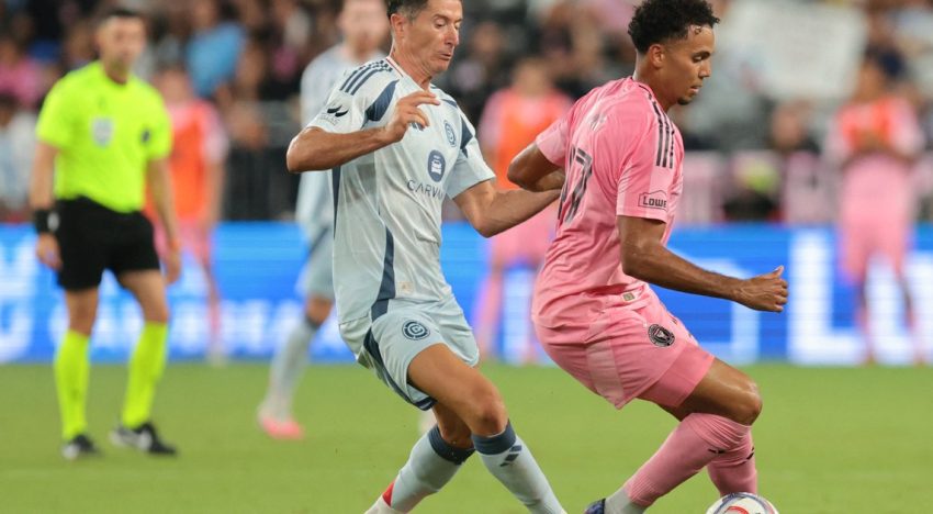 Sin Messi ni De Paul, Inter Miami ganó pese a un blooper de su arquero argentino y amargó el debut de Lewandowski en Chicago Fire