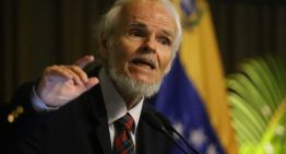 Luis Britto García admitió que en Venezuela hay una dictadura tras años de hacerse el loco
