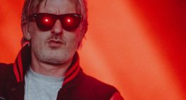 Hallaron muerto al famoso DJ Kavinsky en su casa de París