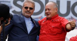 El chavismo cambió de dueño, pero Internet no perdona e Irán no olvida (FOTOS)