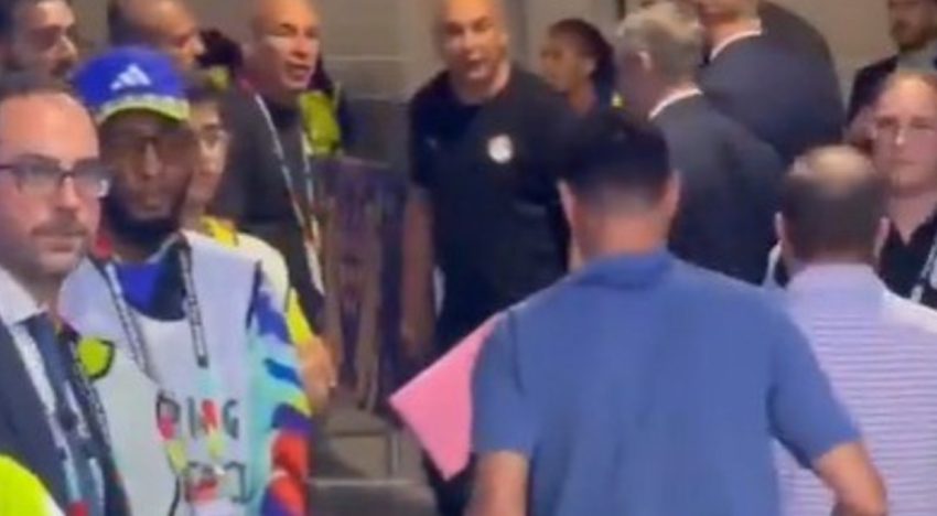 El tenso cara a cara entre el DT de Egipto, Hossam Hassan, y Scaloni tras el partido