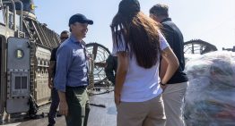 La operación humanitaria de EEUU sigue creciendo tras los terremotos (FOTOS)