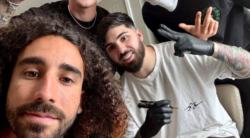 «Las promesas se cumplen»: Marc Cucurella se tatuó la cara de Luis de la Fuente y lo mostró en sus redes