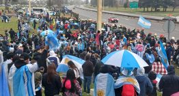 Los familiares de los jugadores de la Selección en Ezeiza: de la chicana del hermano de Tagliafico contra Yamal al orgullo de los Lo Celso por la bandera de Malvinas