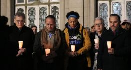 Entre velas y plegarias: venezolanos en Argentina homenajearon a las víctimas de los terremotos (FOTOS)