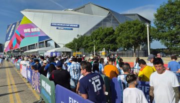 Argentina copó Atlanta: la caravana de hinchas del centro al estadio que hizo vibrar las calles de la ciudad de la fórmula de la Coca Cola