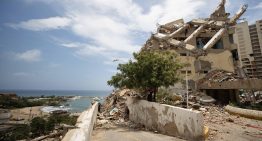 Alertaron que arrojar escombros al mar en La Guaira puede provocar una crisis de salud pública (Video)