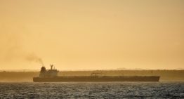 El petróleo Brent se desploma cerca de 4% y vuelve a cotizar por debajo de los 100 dólares